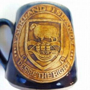 FALKLAND Islands Desire The Right acornwall Pottery Mug